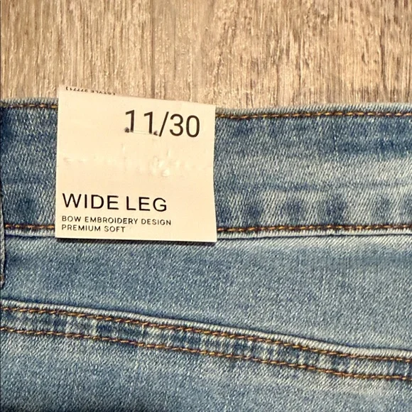 Flying Angel Women's Wide Leg Denim with embroidered Bow Accents - Picture 8 of 11